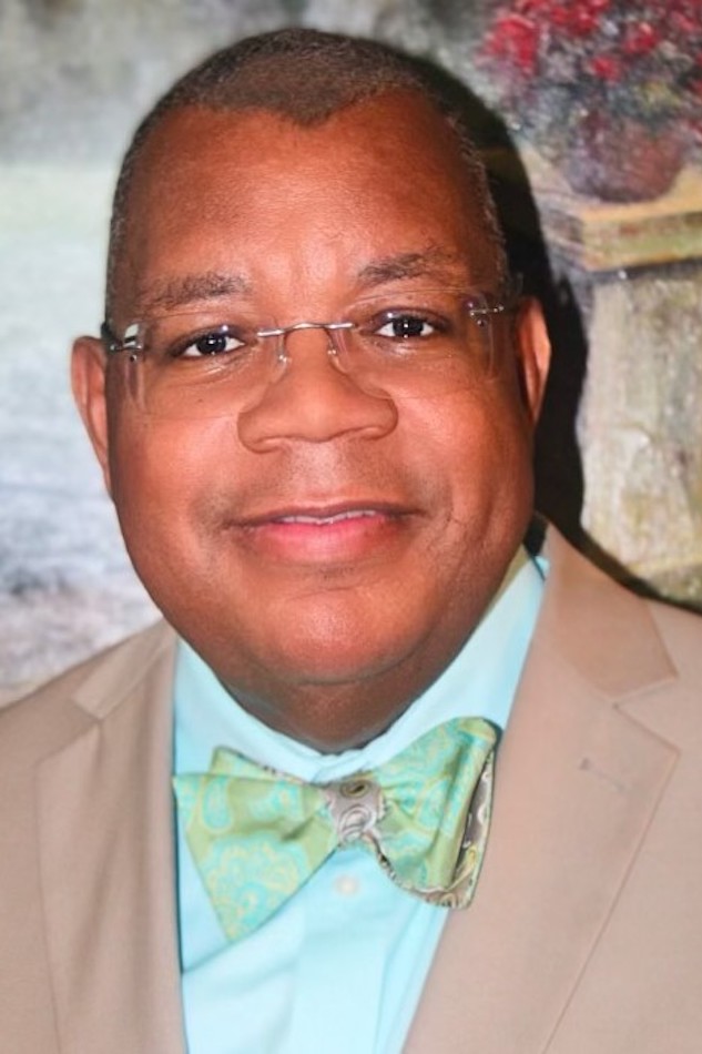 Medical Advisor Roberta’s House Vice President Dr Gregory Branch bridges the gap between public health and bereavement. Branch draws on decades of leadership in public health to integrate medicine and bereavement care. His extensive experience provides critical insight into how grief affects family well-being, ensuring that HALO MD is grounded in best practices across healthcare and community support.