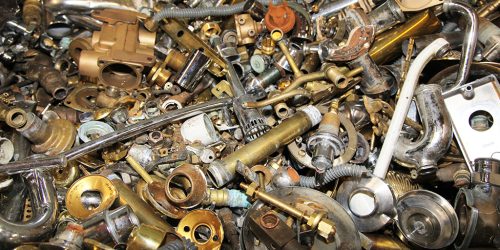 Clean Yellow Brass is the most common type of brass that you will come across. This brass has less of a Copper content than its counterpart, Red Brass. It must be clean and free of any attachments, excess oil, dirt, and debris.